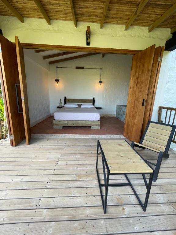 Postel nebo postele na pokoji v ubytování Finca Hotel el Valhalla