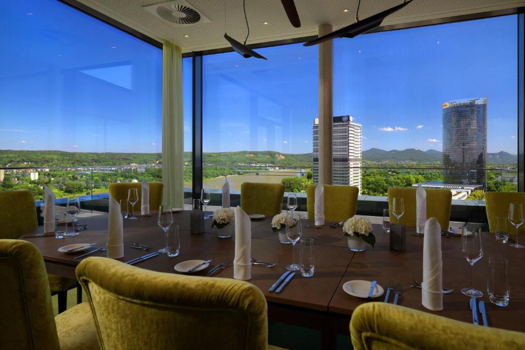 Bonn Marriott Hotel - Resim 41