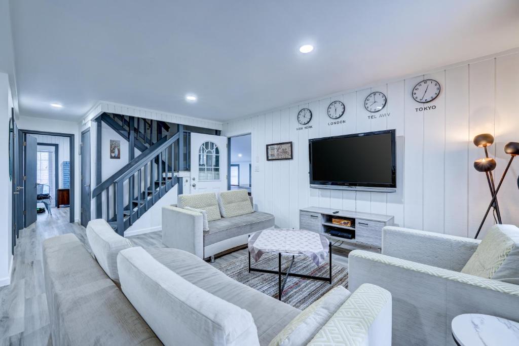 5BD Pocono House - Housity