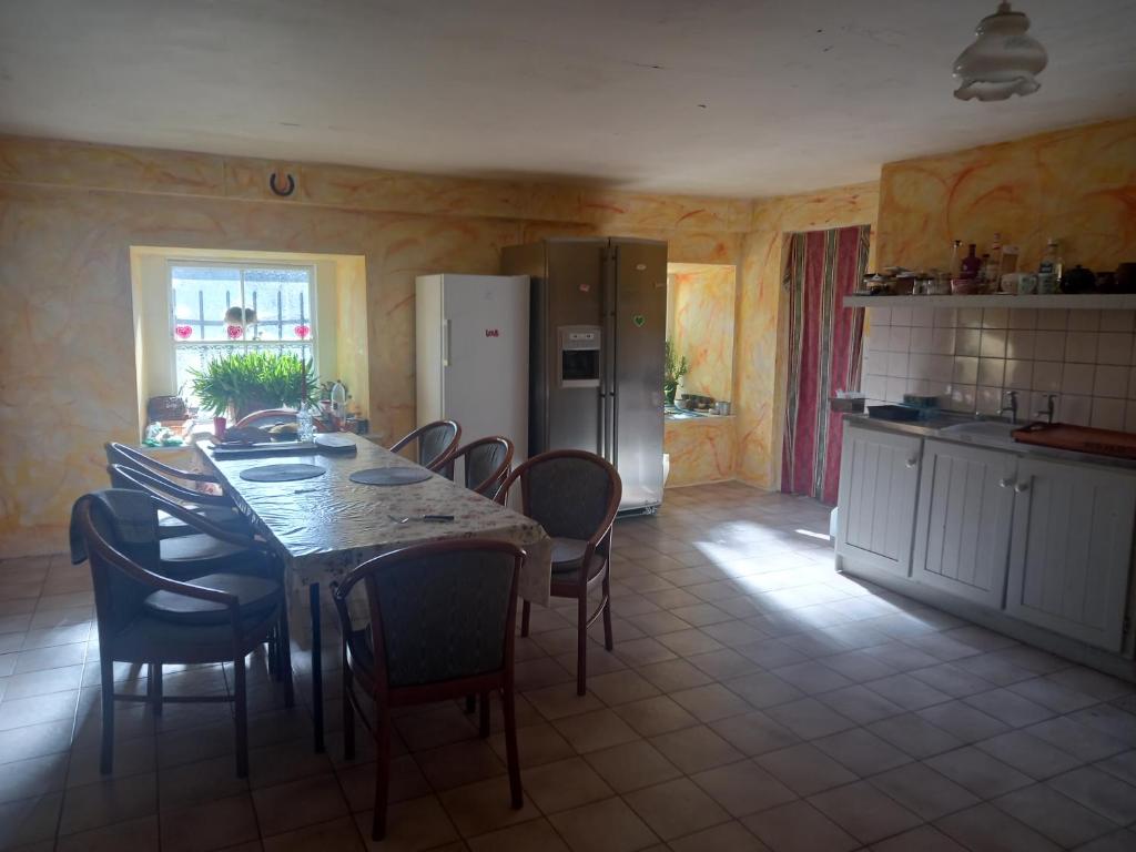 Kuchyň nebo kuchyňský kout v ubytování Cregg Castle