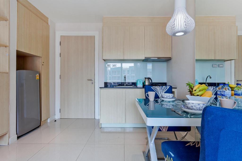 Grande Carribean l Guest Friendly l Seaview Pool view Condo in Pattaya - Appartement Avec Vue Sur Piscine