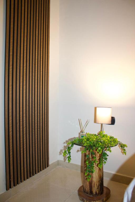 Postel nebo postele na pokoji v ubytování VesuvioSerenityRoom