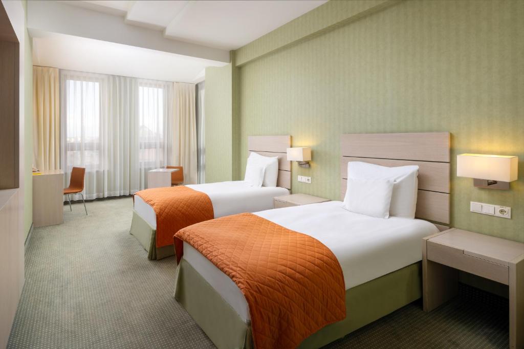 Hotel Golden Tulip Ana Tower Sibiu - Resim 12