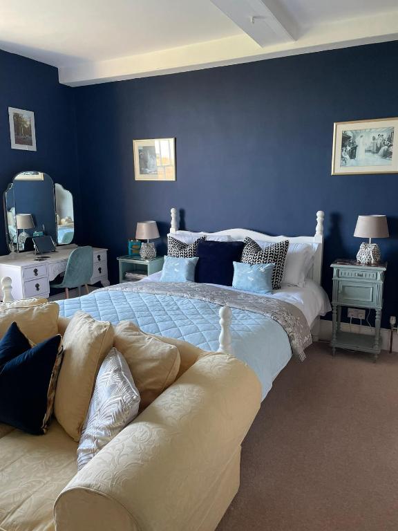 Photo from Goss Hall in Ash, , Sandwich, Kent, United Kingdom