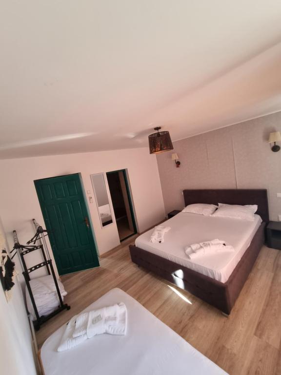 CASA MOREANA - Deluxe Family Room