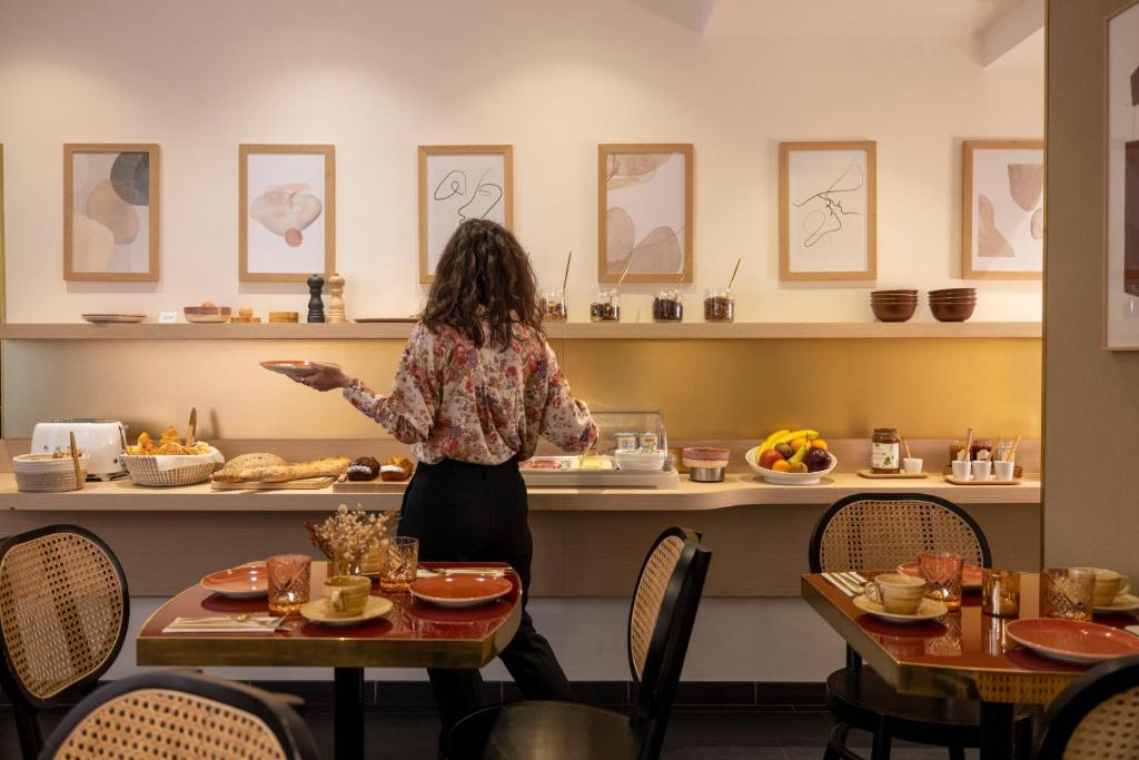 Le Bailli - Resim 23