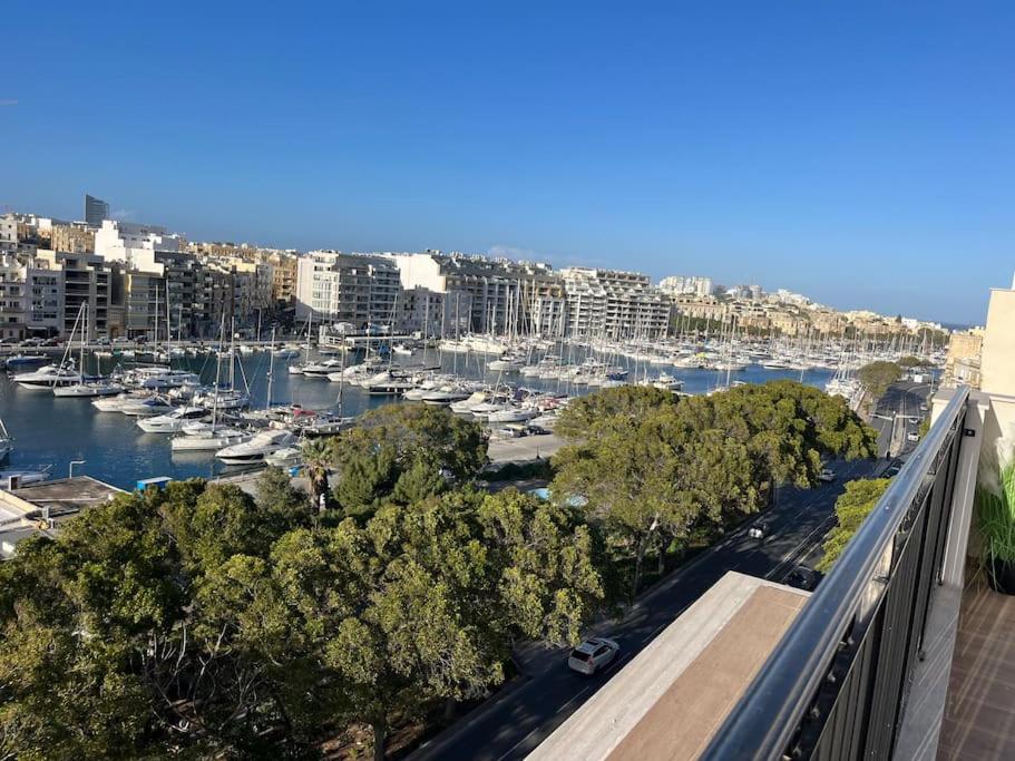 Penthouse centrally located near marina, Pieta (updated prices 2026) - Eco Friendly Penthouse Apartments Near Marina