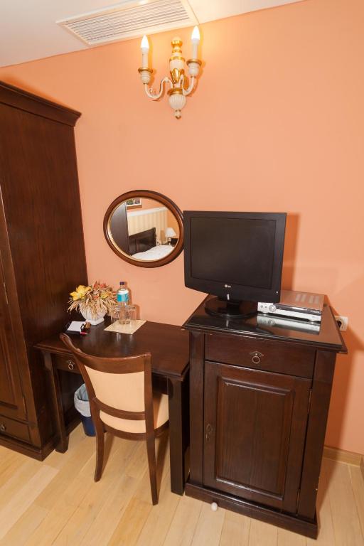 Boutique Hotel Villa Pattiera - 3