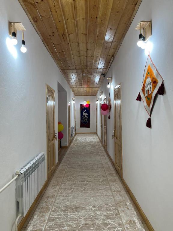 Fotografie z fotogalerie ubytování Guest House Jekshen v destinaci Imeni Karla Marksa