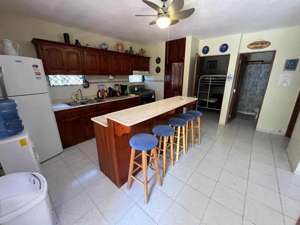 Kuchyň nebo kuchyňský kout v ubytování Sana El Jardin Secreto