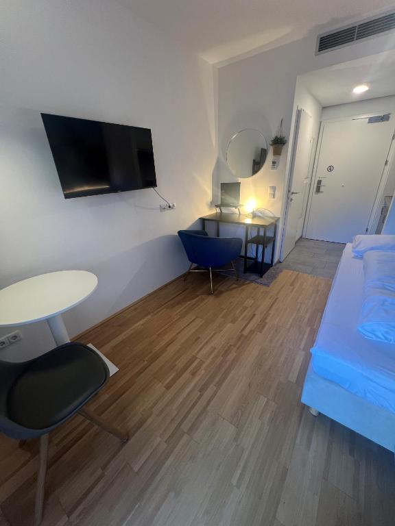 Arbio I Urbanstay Serviced Studios & Apartments - Mini Apartment With Balcony