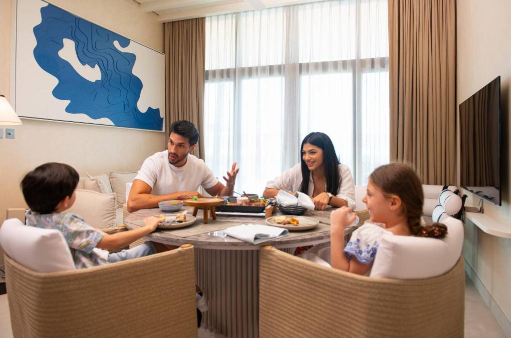 Hosté ubytování Bab Al Nojoum Hudayriyat Villas