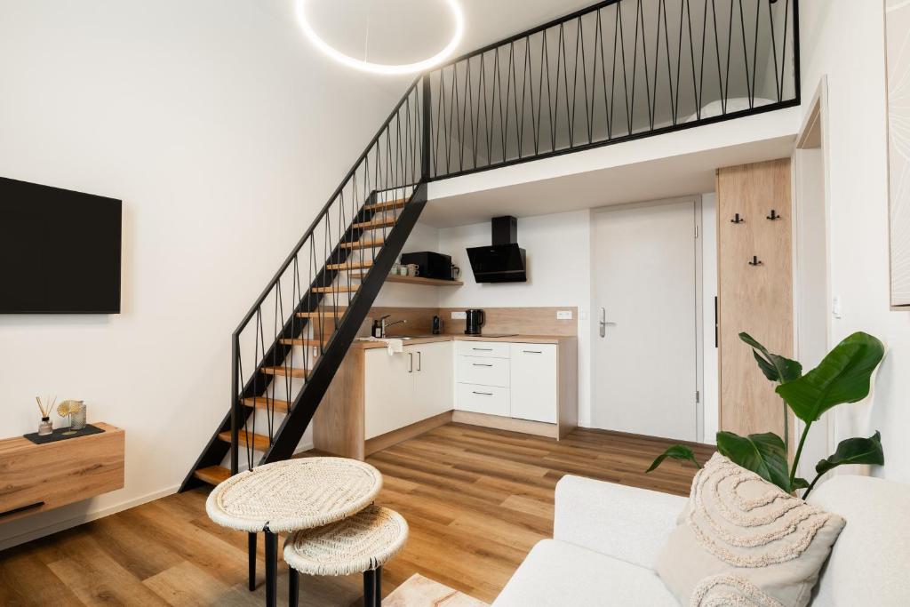 Internesto Brno Station - 18