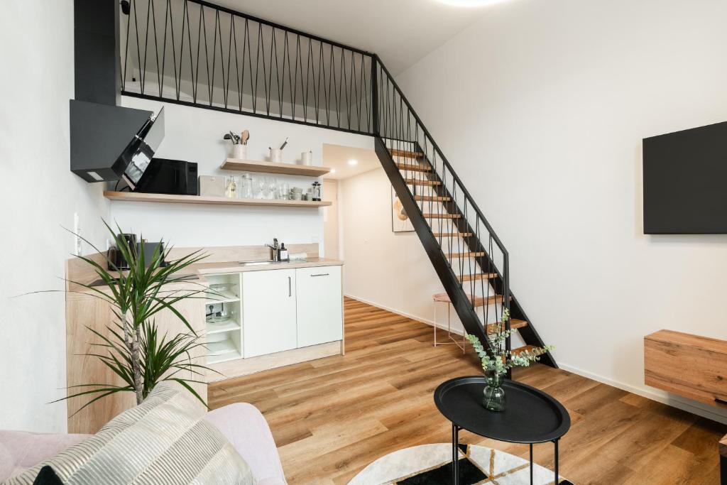 Internesto Brno Station - 12