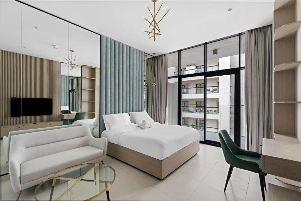 Cosy studio in the center of Discovery Gardens, Dubai (updated prices 2024)