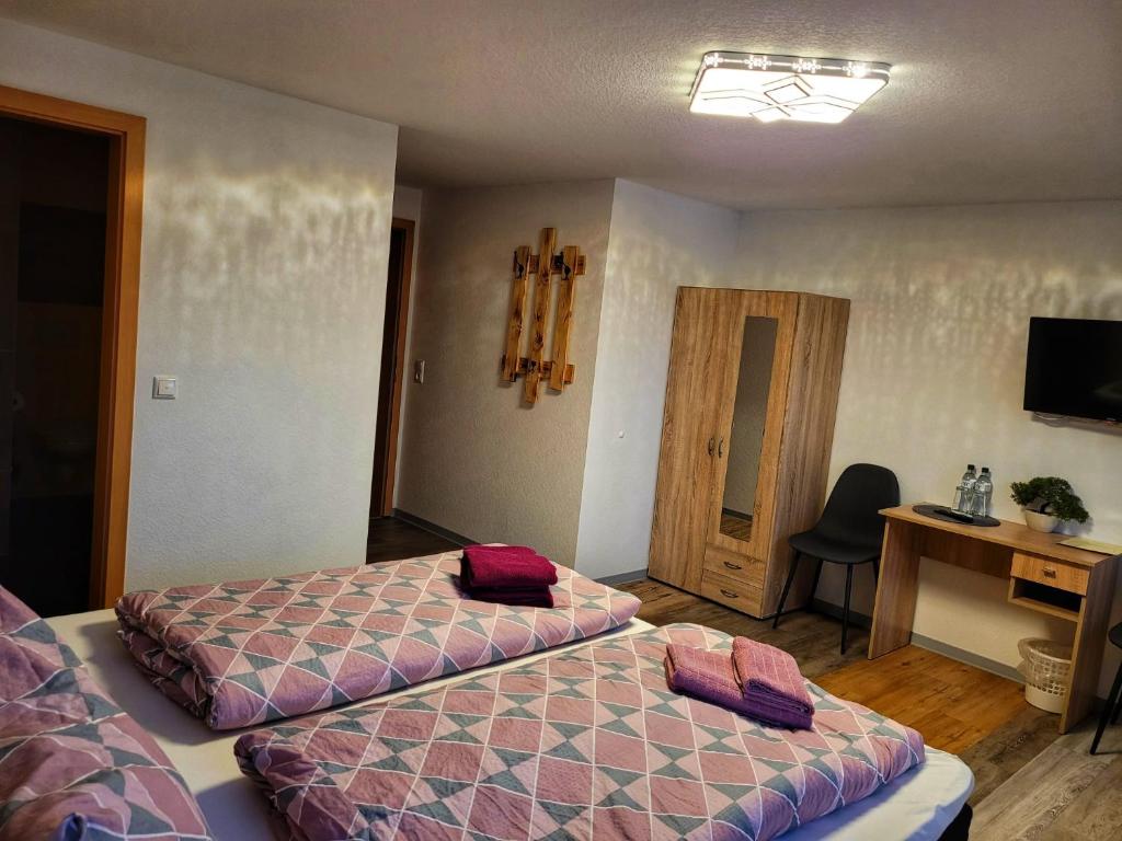 Postel nebo postele na pokoji v ubytování Kulturstätte Gröditz
