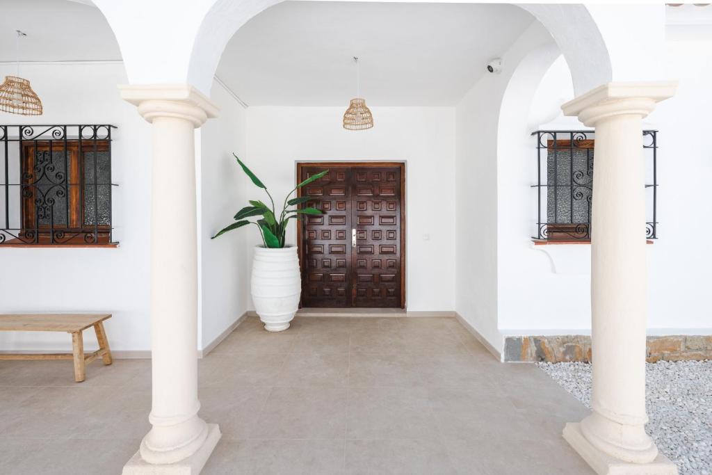 Zdjęcie z galerii obiektu Luxurious Villa just 200m from the Beach! w mieście Estepona