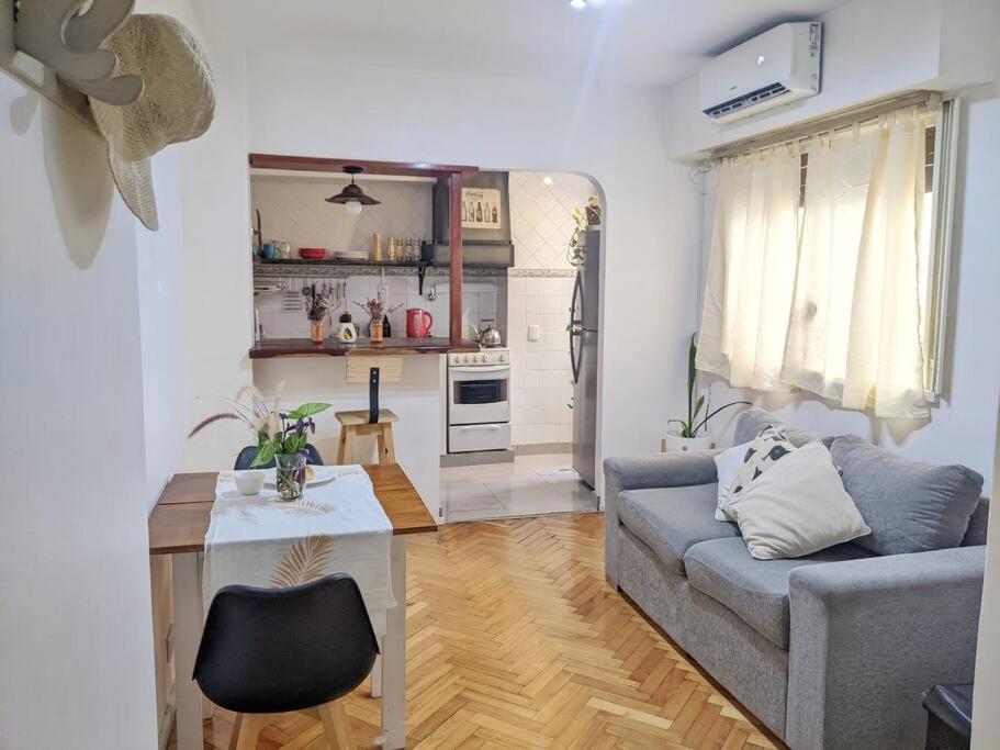 Køkken eller tekøkken på Depto en Villa del Parque centro