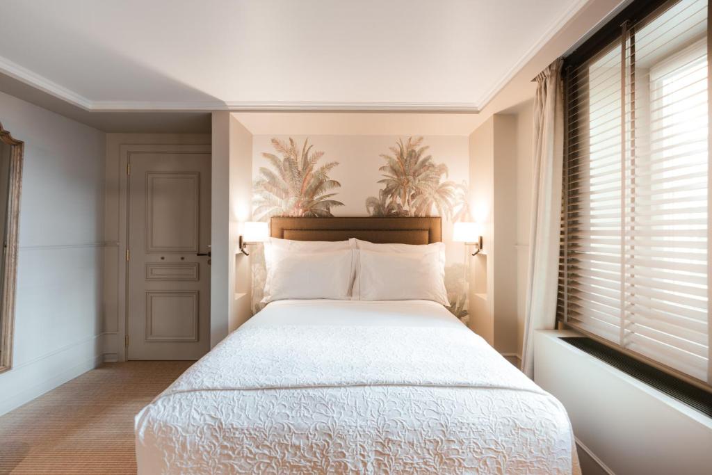 
Superior Double Room with View
