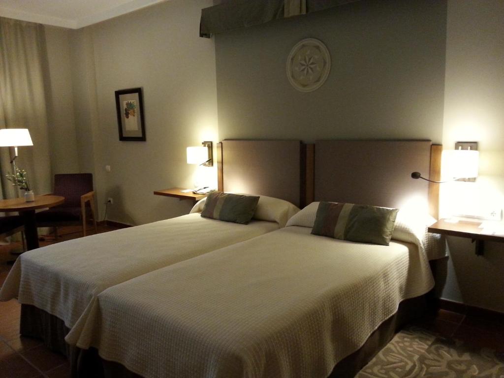 Cama o camas de una habitación en Parador de Lorca