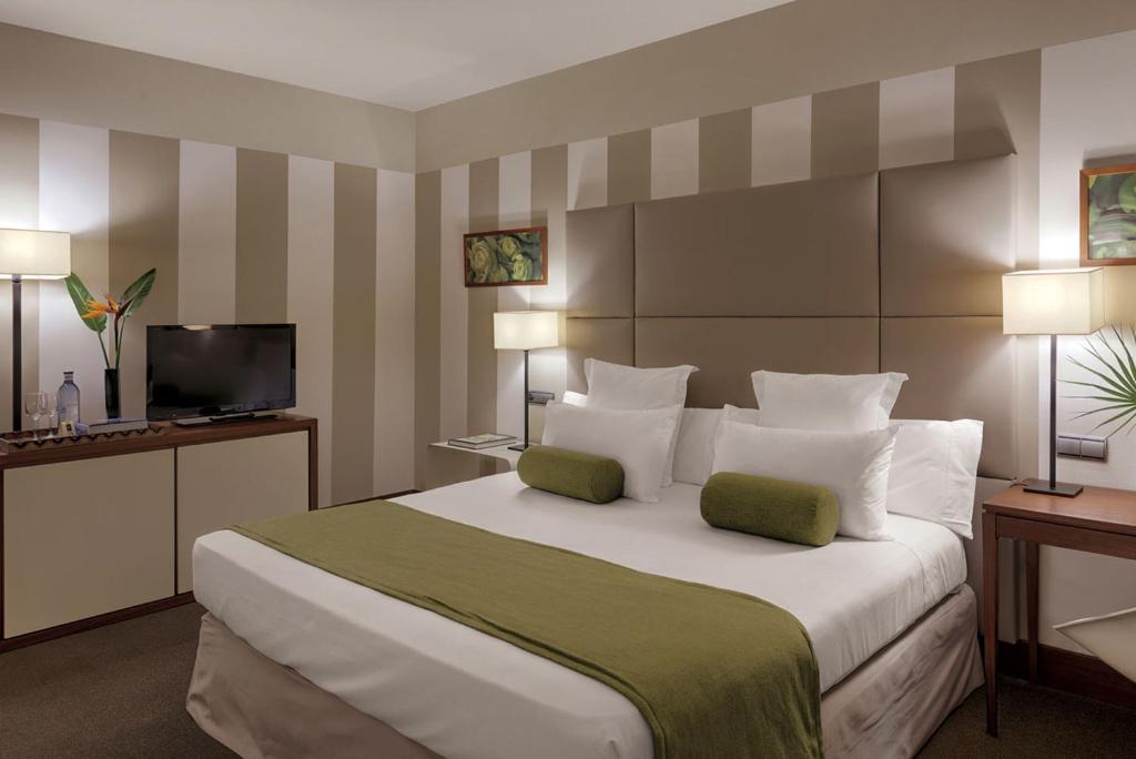 Posteľ alebo postele v izbe v ubytovaní Precise Resort El Rompido-The Hotel