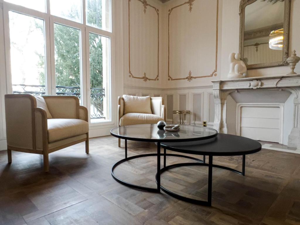 Posezení v ubytování Hôtel Château Héloïse