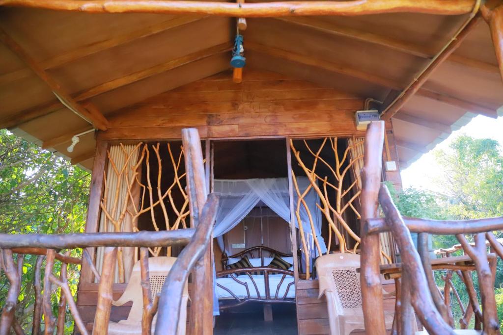 Balkón nebo terasa v ubytování Sigiriya Rock Gate Resort