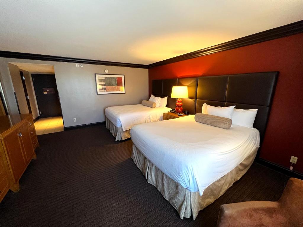 Ameristar Casino Hotel Vicksburg, Ms. - Quarto Queen Deluxe Com 2 Camas Queen-size