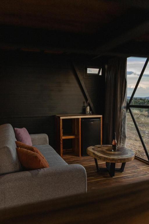 Posezení v ubytování Hotel Coyote