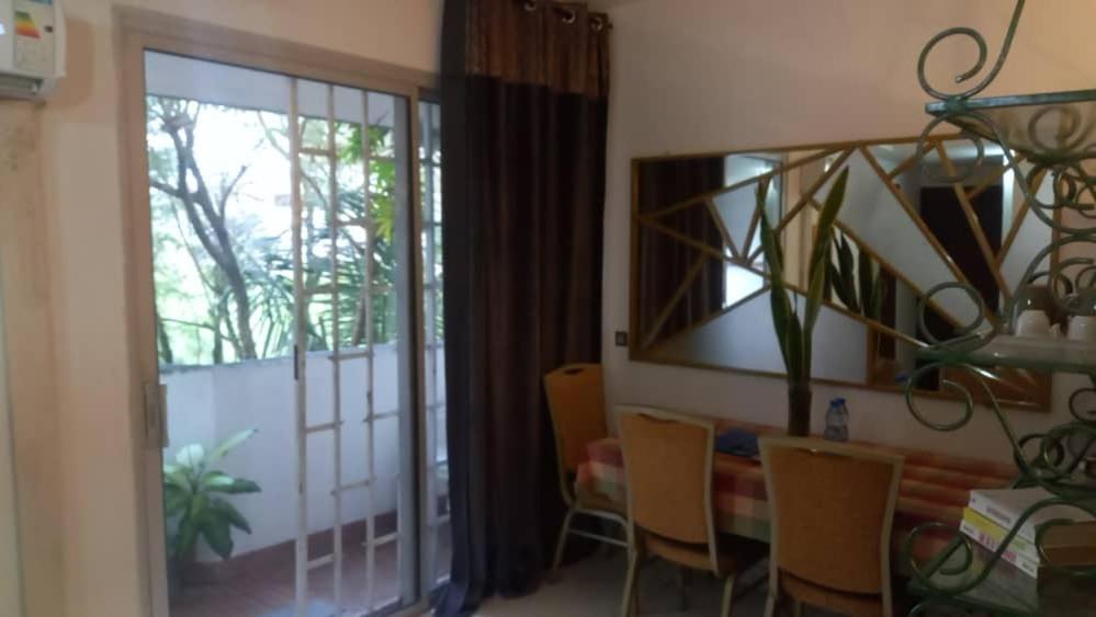 Appartement EMISYD - Hizvo