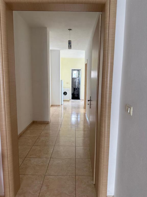 Sarande Entire bright & spacious Flat - Imazhi 1