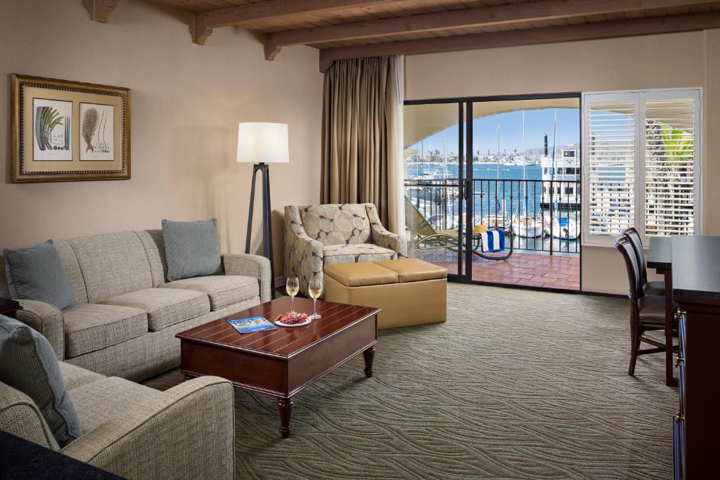 Bahia Resort Hotel - 码头套房