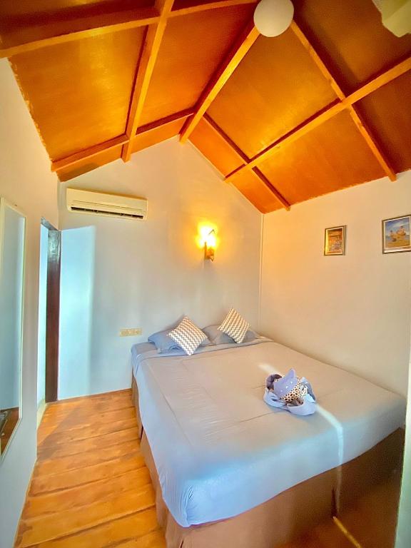 Poetri Bungalow & Restaurant - 5