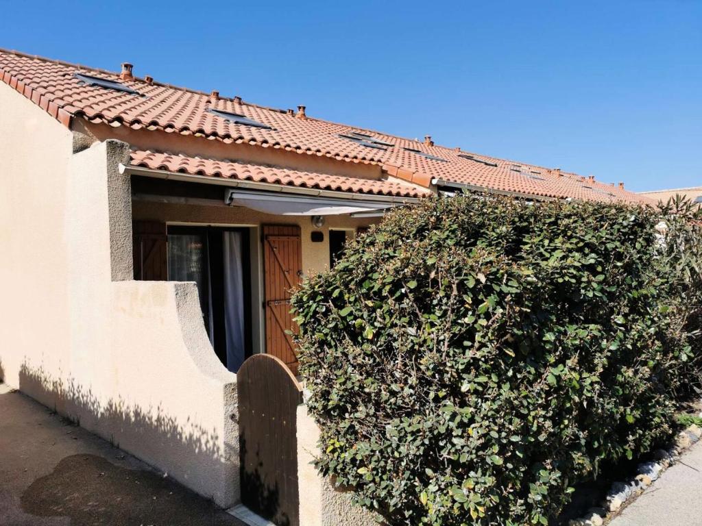 Photo de la galerie de l'établissement Résidence Grande Bleue - VILLA 3 PIECES 6 couchages PORT LEUCATE MAE-3054, à Port-Leucate