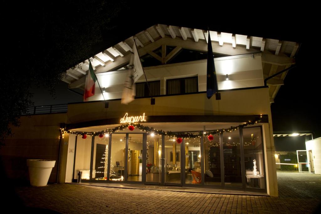 Budova, kde se hotel nachází
