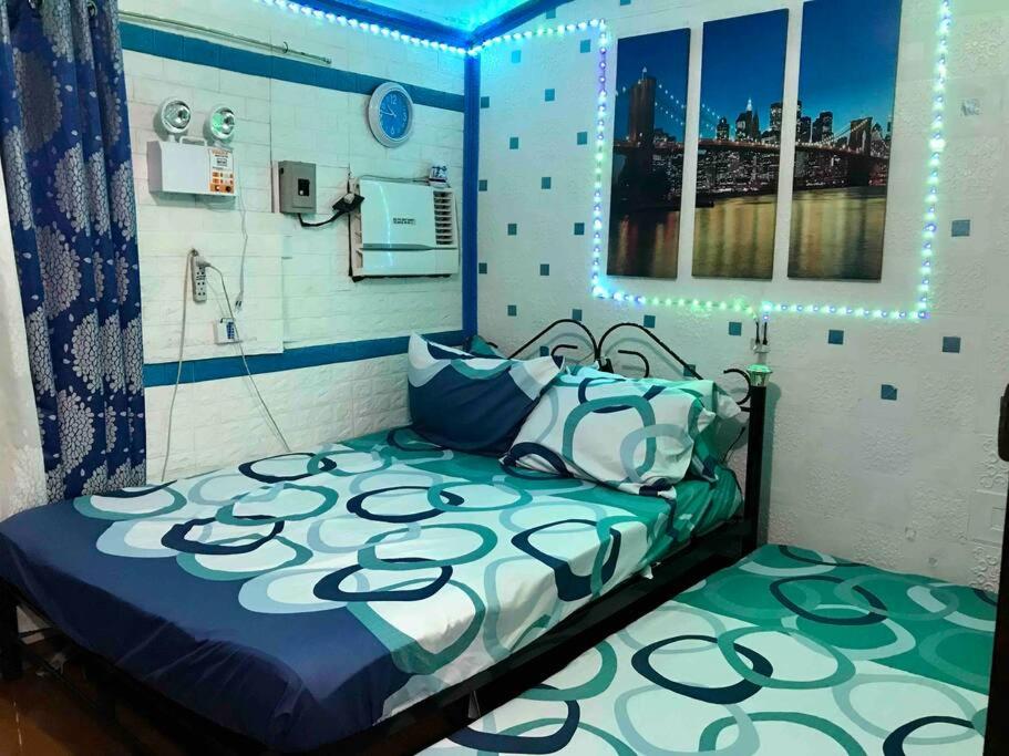 Montalban Gateway Big Group Package - Housity