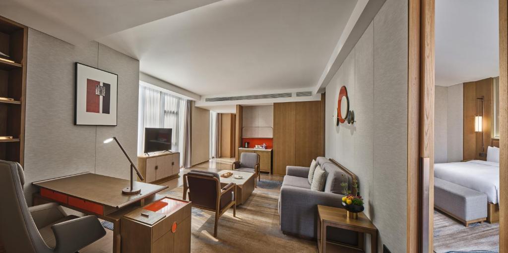 Crowne Plaza Chengdu Wuhou by IHGにあるテレビまたはエンターテインメントセンター