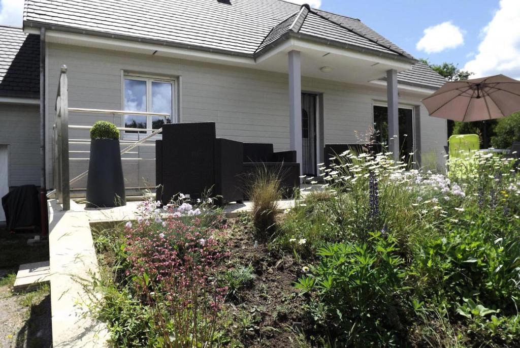 Zahrada ubytování Gîte de France L'oustal du lac 3 épis - Gîte de France 4 personnes MAE-8964