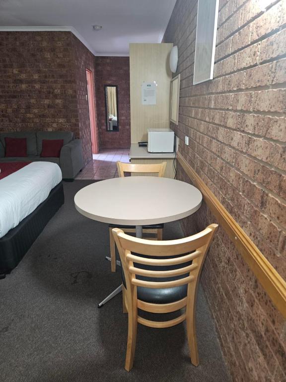 Courtyard Motor Inn, Shepparton (updated prices 2025)