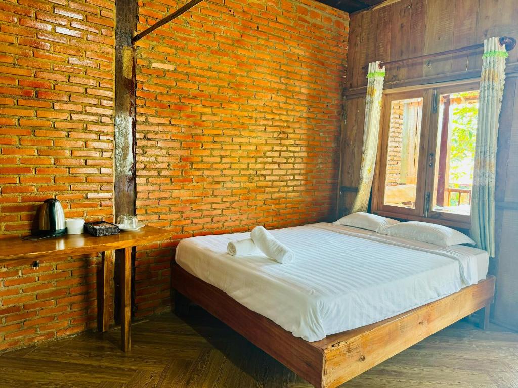 Lava Rock Viet Nam Lodge Anhfly Resort Nam Cát Tiên - 带花园的平房
