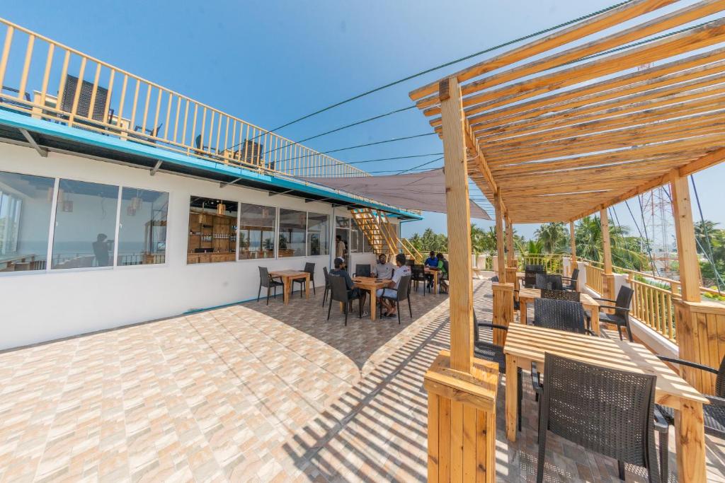 Balkón nebo terasa v ubytování Manta Sea View Himandhoo