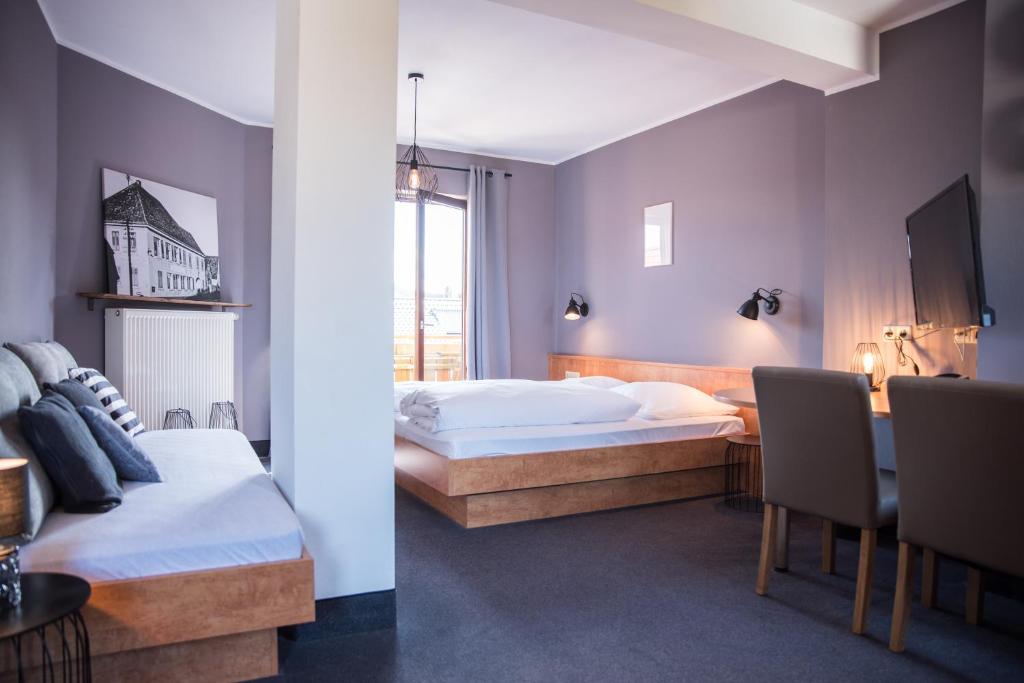 Landgasthof Zum Goldenen Anker - Standaard Driepersoonskamer