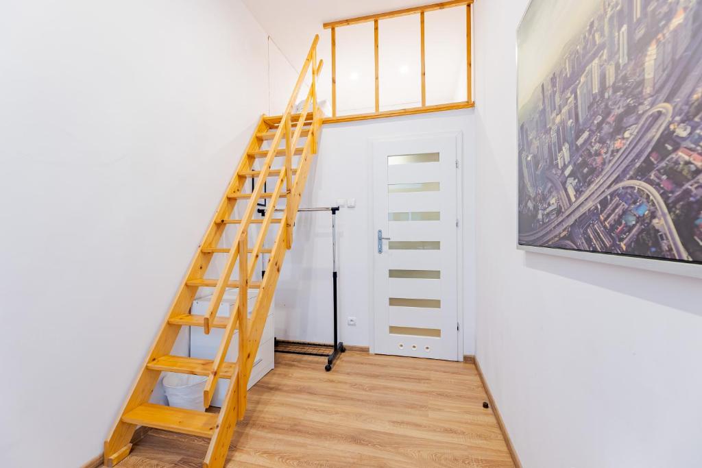 Royal Aparthotel Piotrkowska 92 - Resim 14