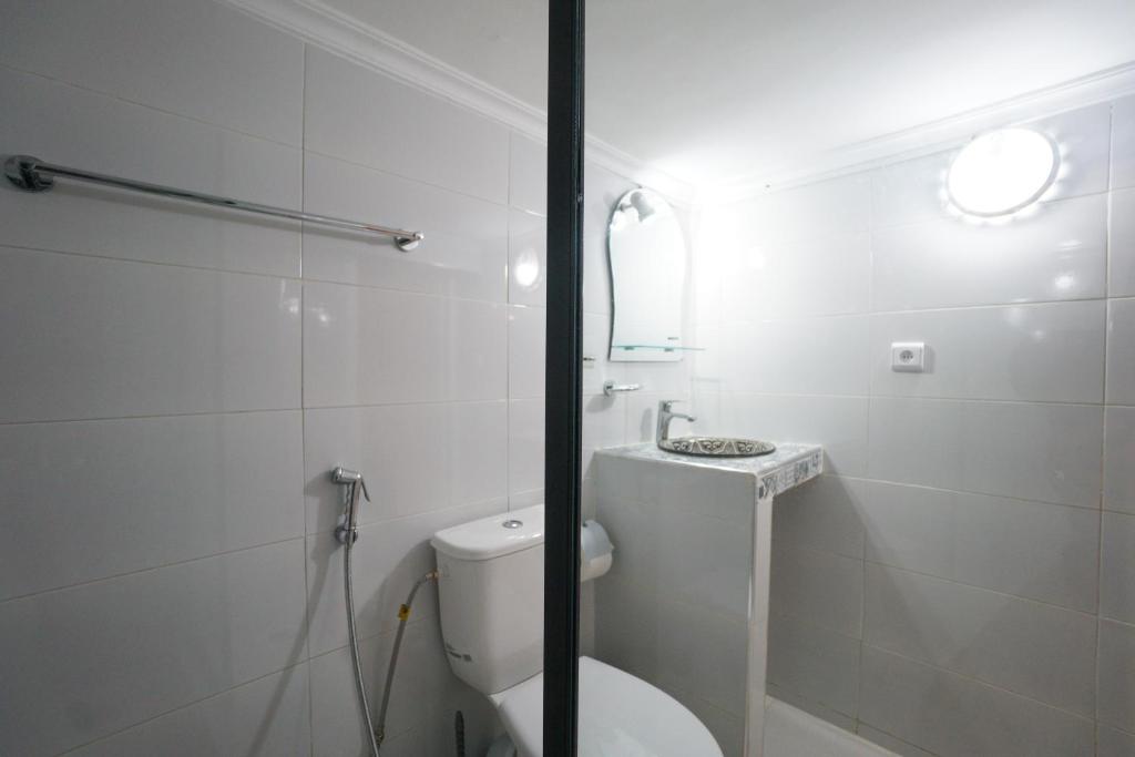 Uma casa de banho em DAR AMR