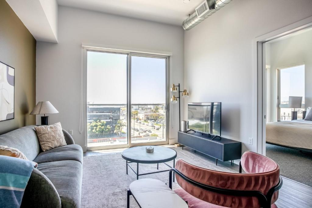 Apartment Culver City 2br w pool roof terrace nr 405 LAX1138, Los