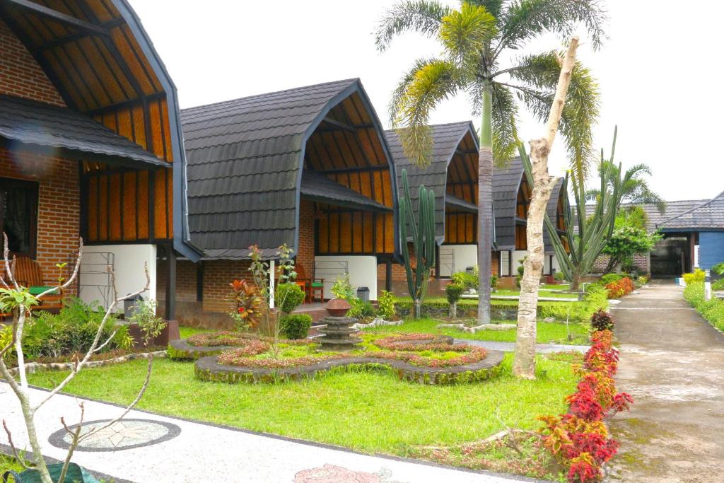 Green Orry Inn Tetebatu - Bungalow Superior