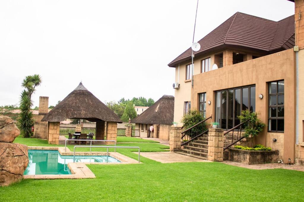 Manor Luxurious Retreat, Muldersdrift (updated prices 2024)