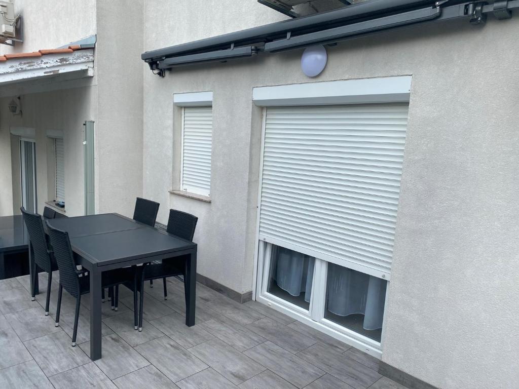 Balkón nebo terasa v ubytování Apartmani Gavran
