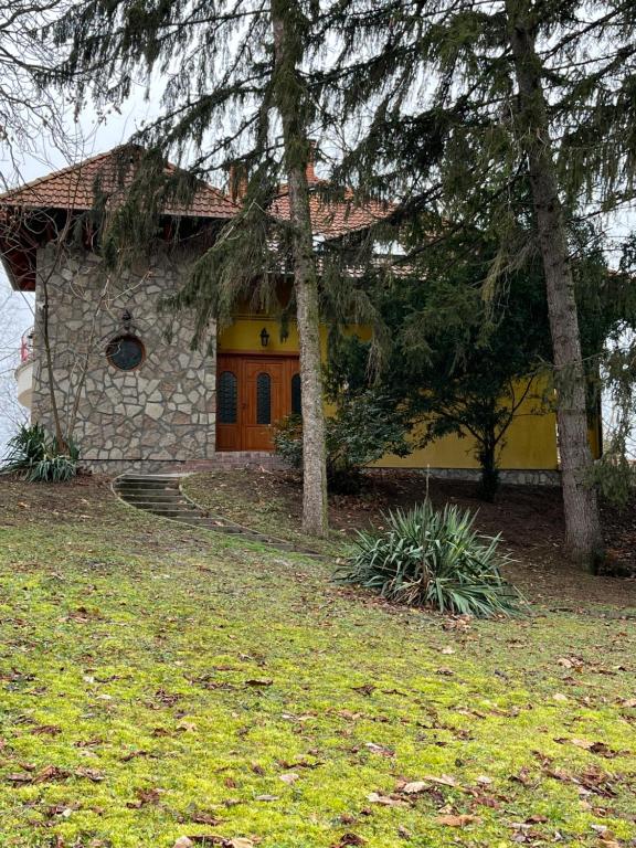 Zdjęcie z galerii obiektu Klára Villa w mieście Balatonboglár