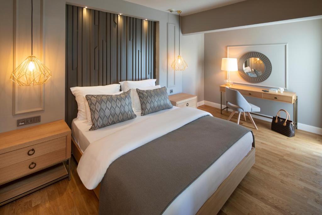Postel nebo postele na pokoji v ubytování Barut Hemera - Ultra All Inclusive
